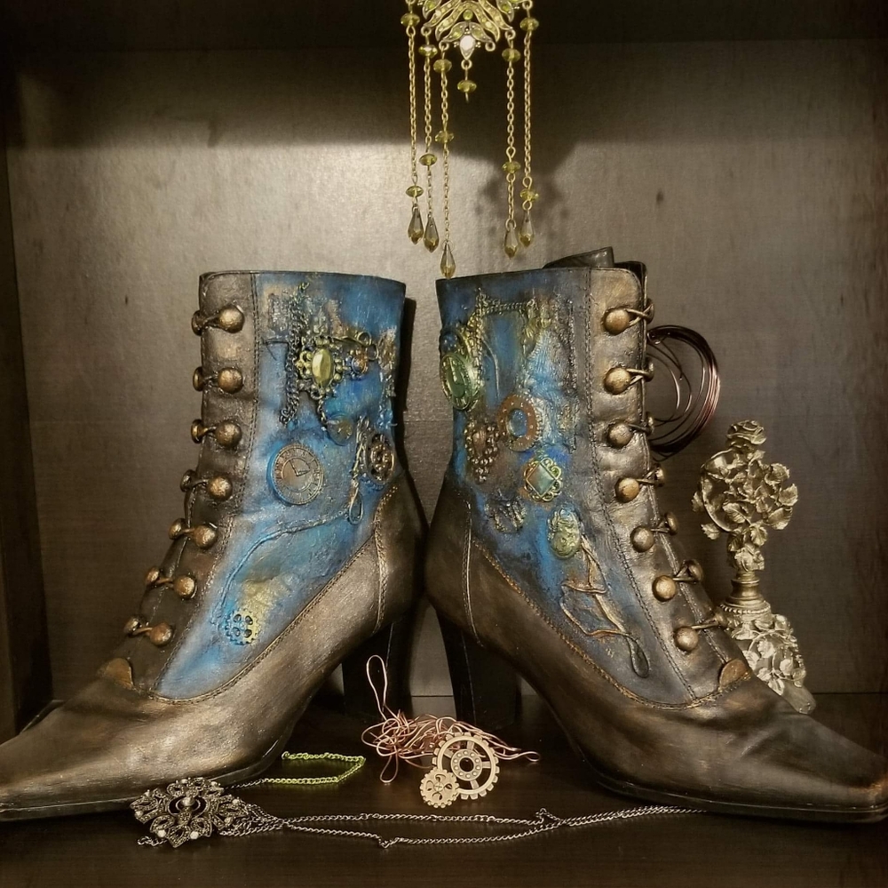 Womens 7.5 boots